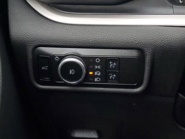 Certified 2024 Ford Explorer XLT w/ Equipment Group 202A image 14