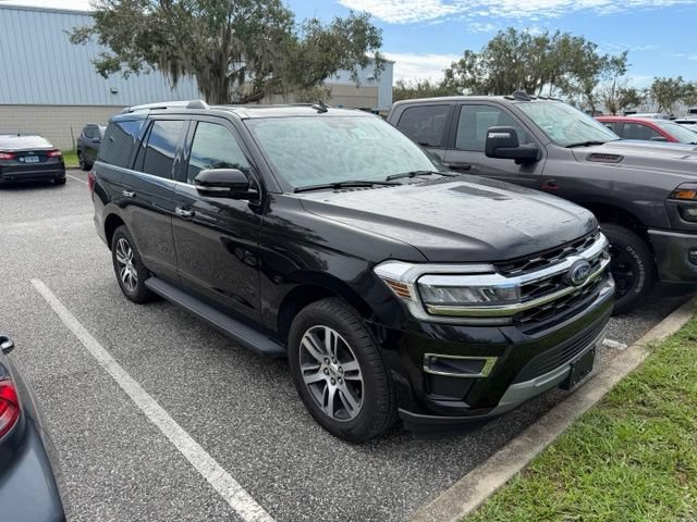 Certified 2024 Ford Expedition Limited AWD/4WD image 2