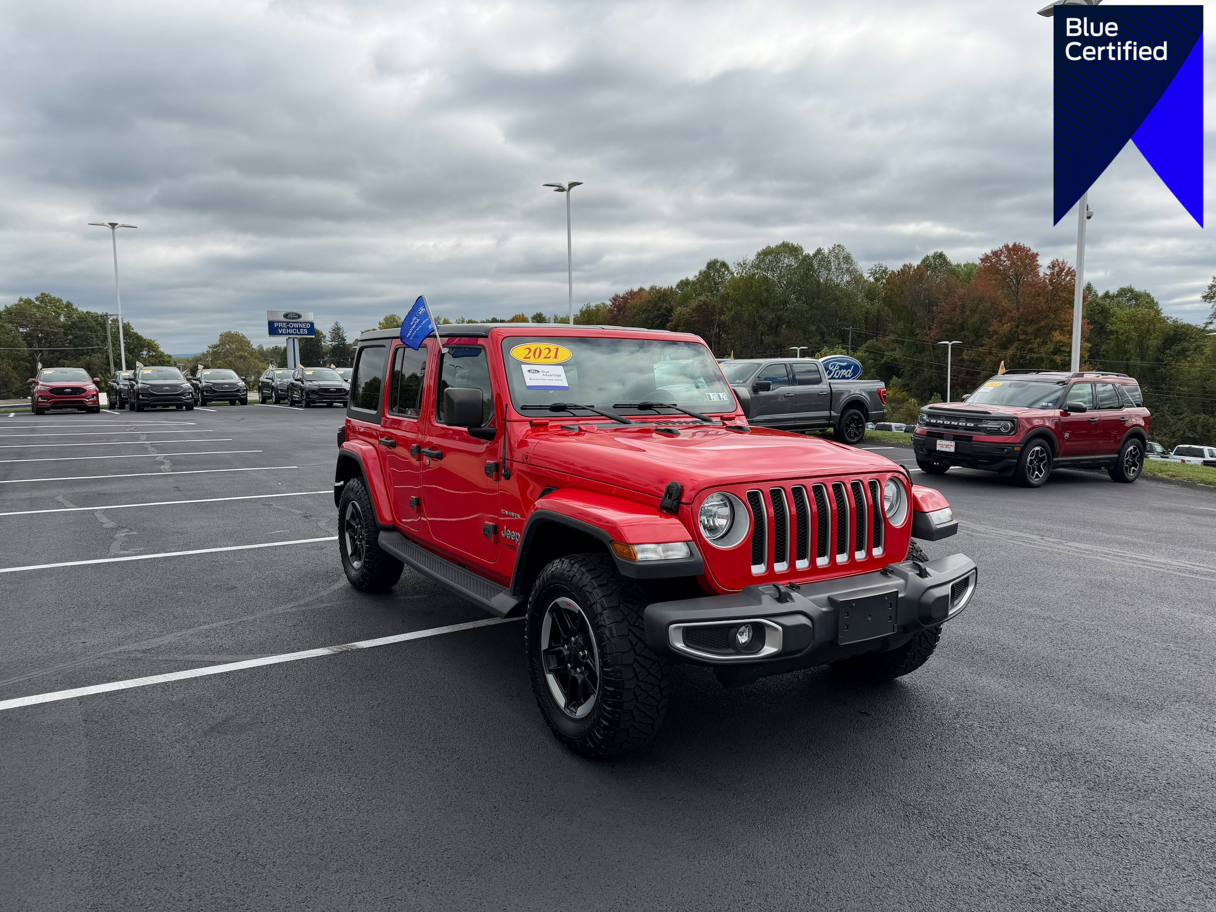 Used 2018 Jeep Wrangler Unlimited Sahara w/ Safety Group image 1