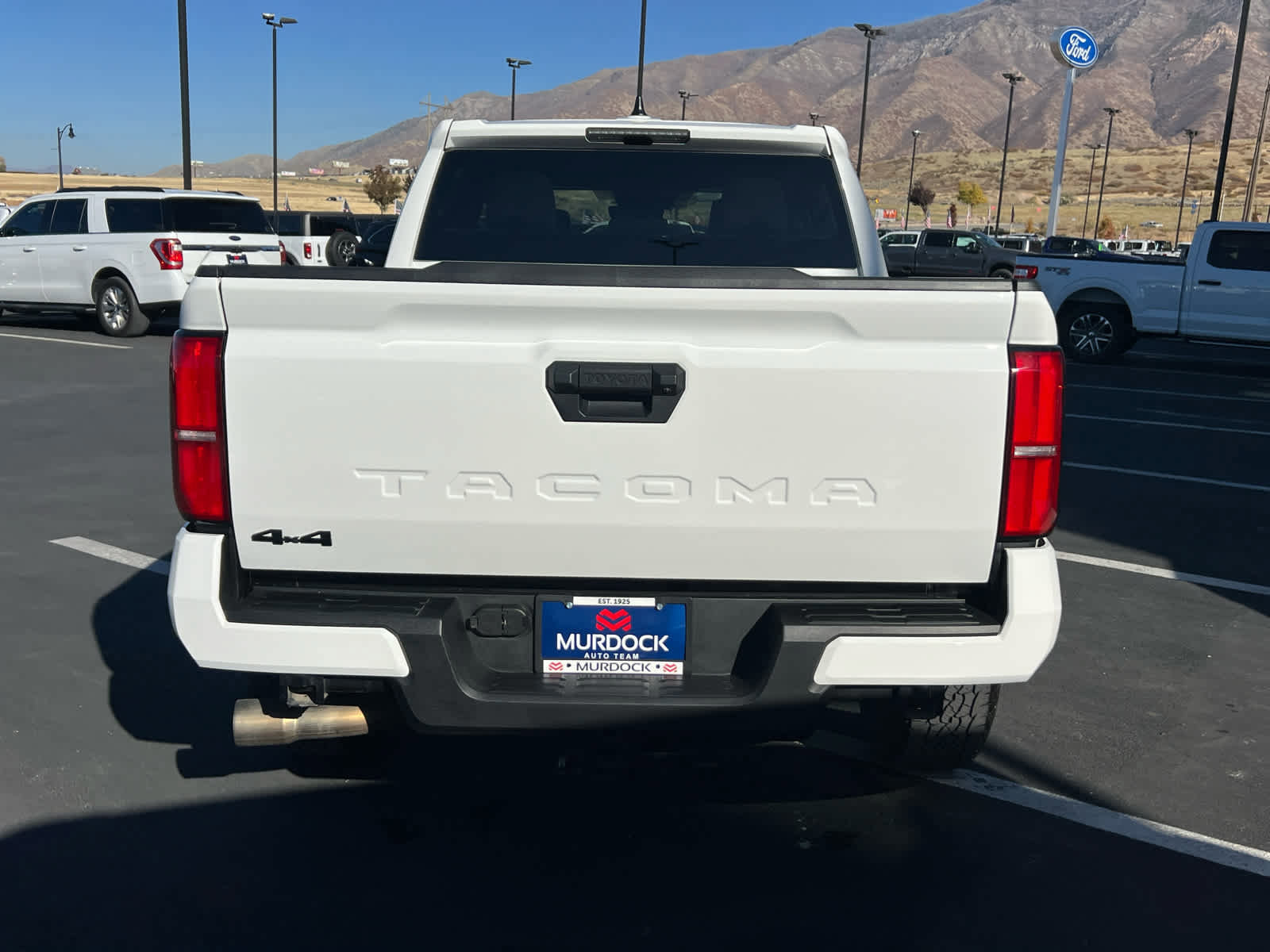 Used 2024 Toyota Tacoma TRD Off-Road image 6