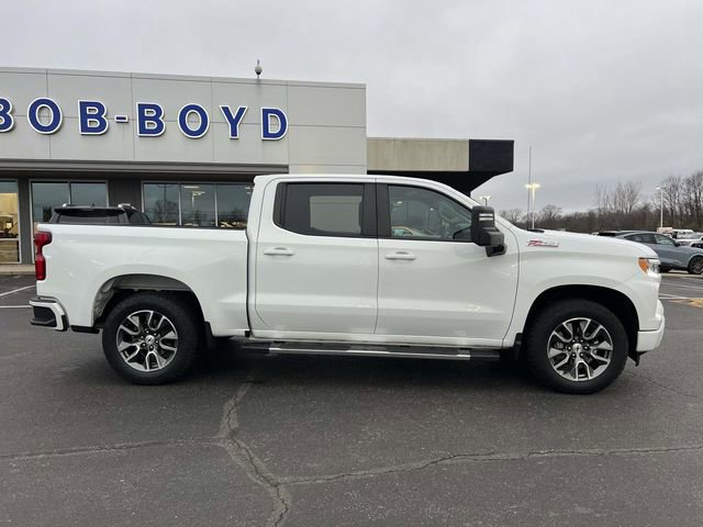 Used 2022 Chevrolet Silverado 1500 RST w/ Convenience Package II image 2