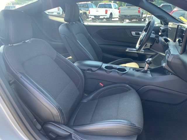 Certified 2024 Ford Mustang Coupe RWD image 15