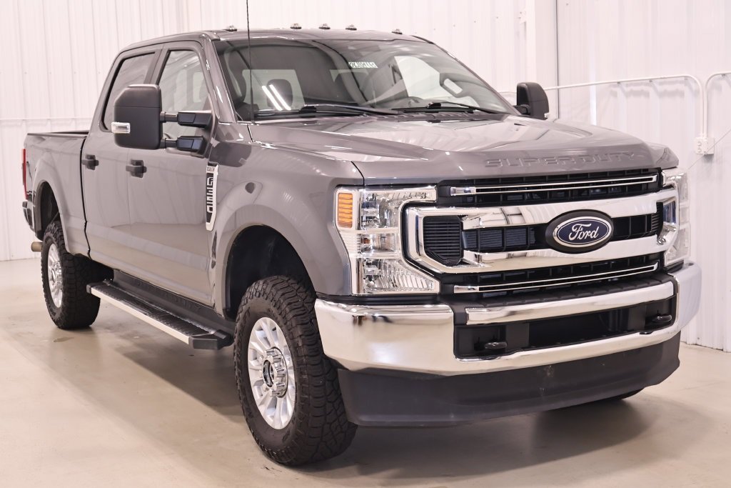 Certified 2022 Ford F350 XL w/ STX Appearance Package AWD/4WD image 4