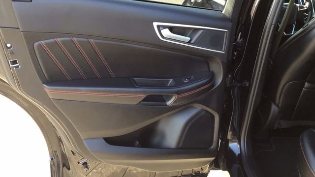 Certified 2024 Ford Edge ST-Line image 12