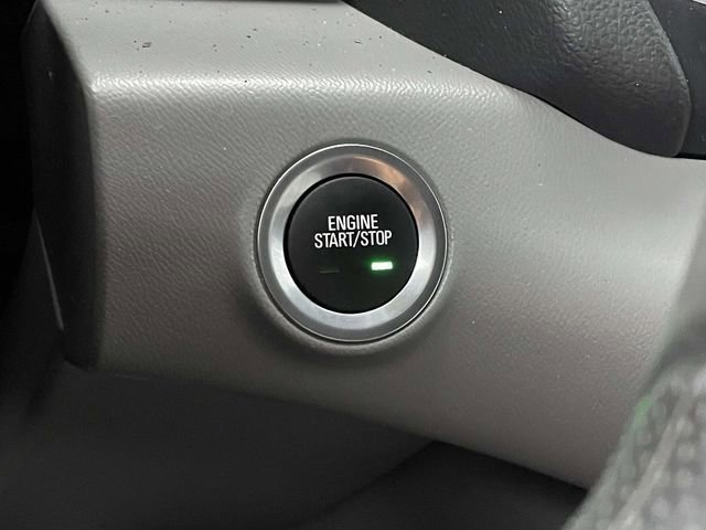 Used 2024 GMC Terrain SLE w/ Driver Convenience Package image 24