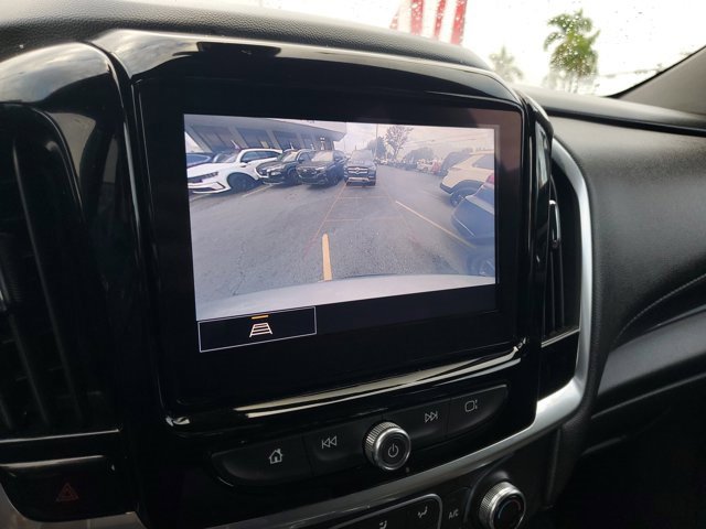 Used 2022 Chevrolet Traverse LT image 30