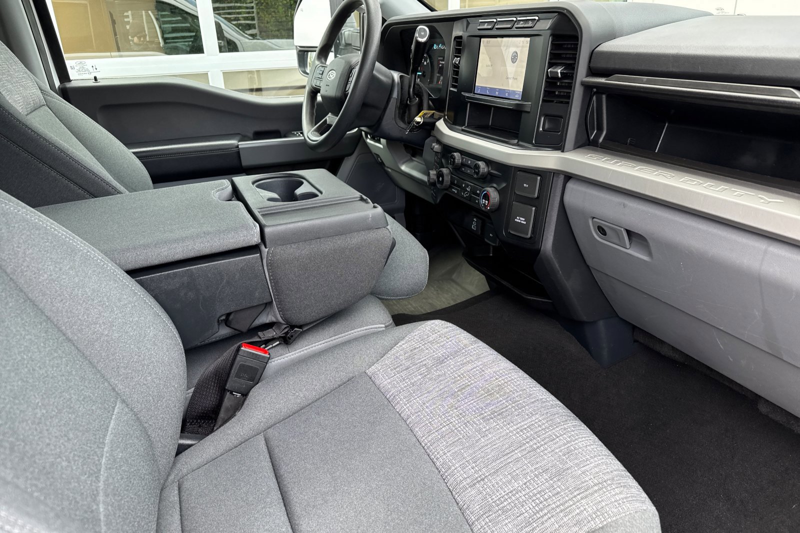 Certified 2024 Ford F250 XLT w/ FX4 Off-Road Package AWD/4WD image 15