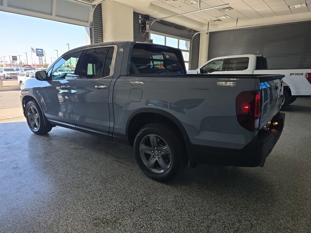 Used 2023 Honda Ridgeline RTL-E image 2