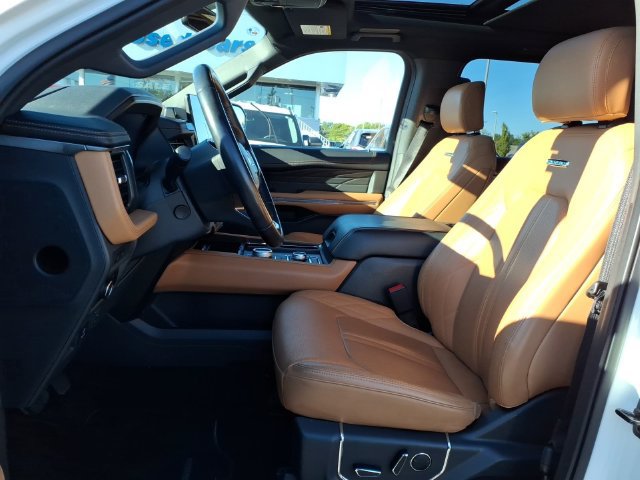 Certified 2023 Ford Expedition Platinum AWD/4WD image 20