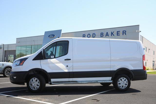 Certified 2025 Ford Transit 250 Low Roof w/ Exterior Upgrade Package RWD image 3