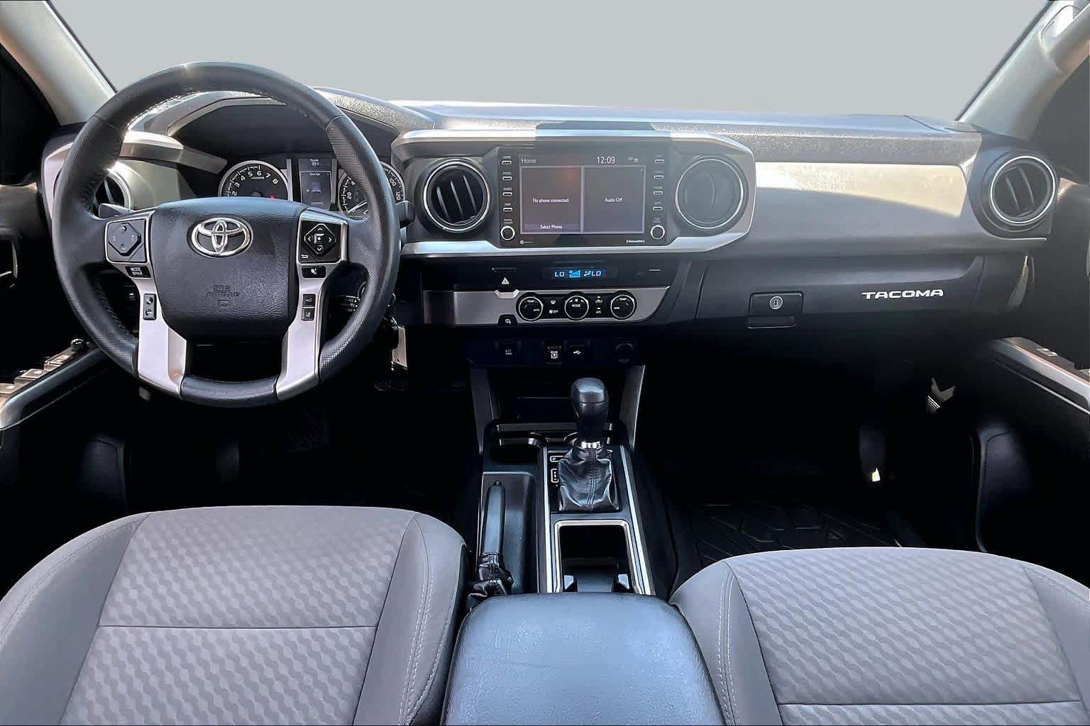 Used 2022 Toyota Tacoma SR5 RWD image 15