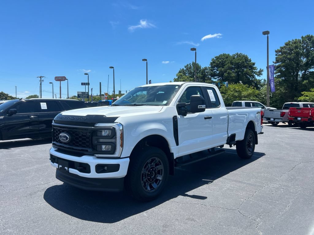 Certified 2025 Ford F350 XL w/ STX Appearance Package AWD/4WD image 3