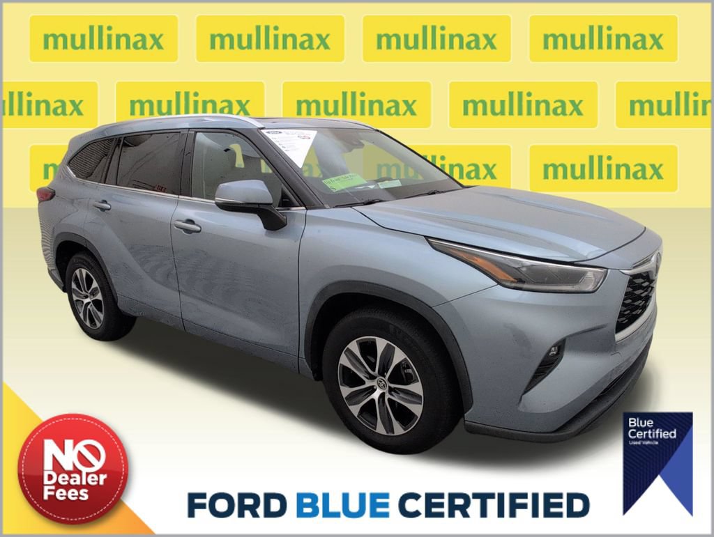 Used 2021 Toyota Highlander XLE