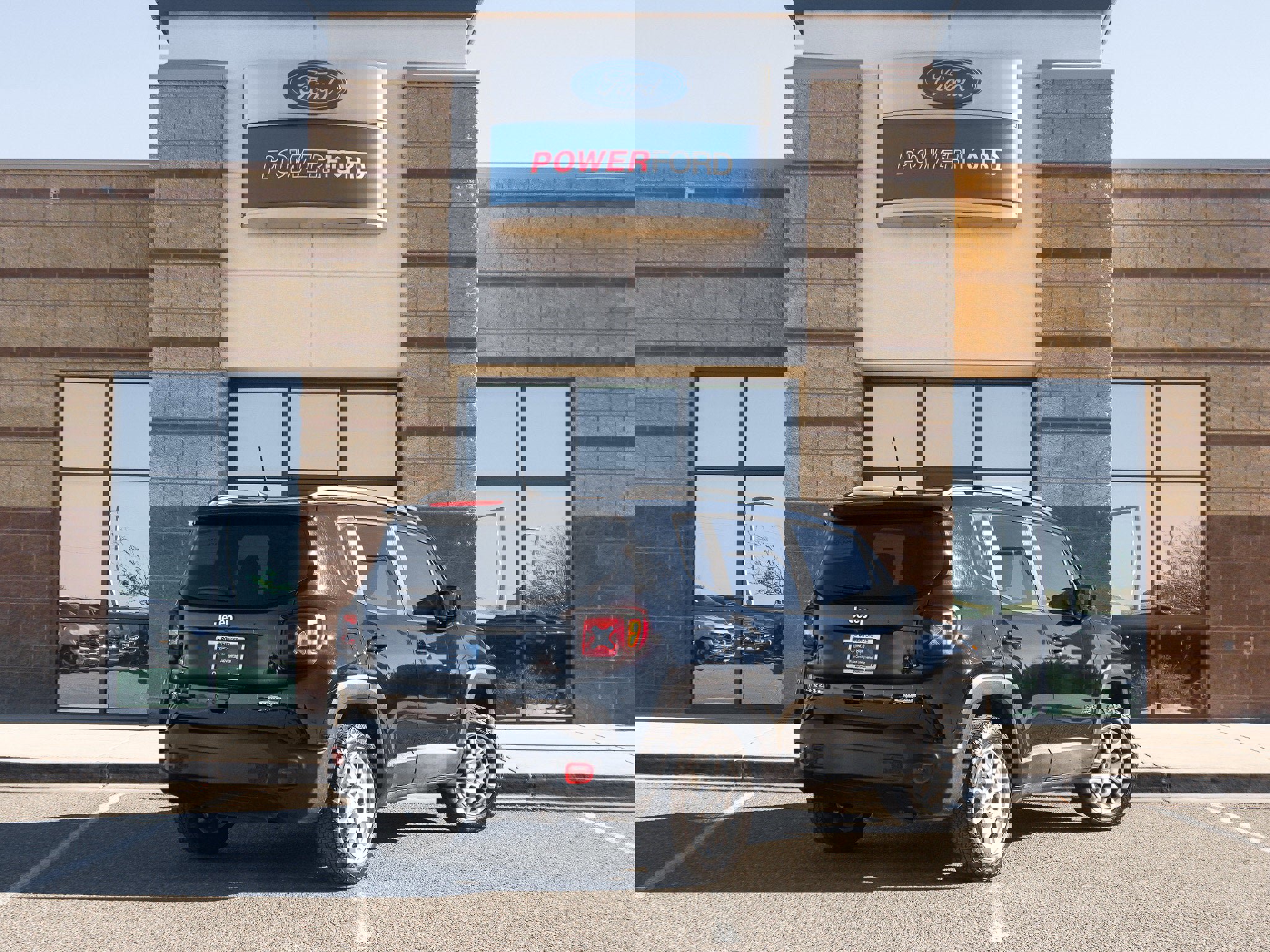 Used 2021 Jeep Renegade Latitude w/ Convenience Group image 6