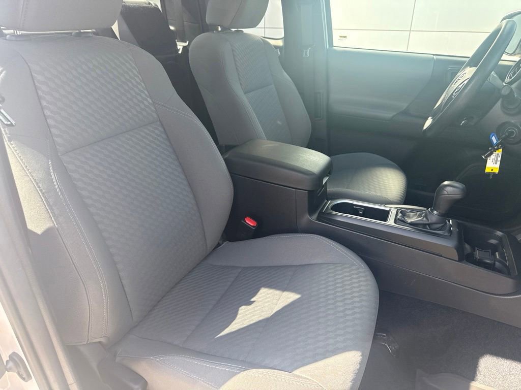 Used 2022 Toyota Tacoma SR RWD image 24