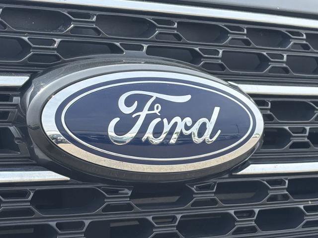 Certified 2024 Ford Explorer XLT w/ Equipment Group 202A AWD/4WD image 12