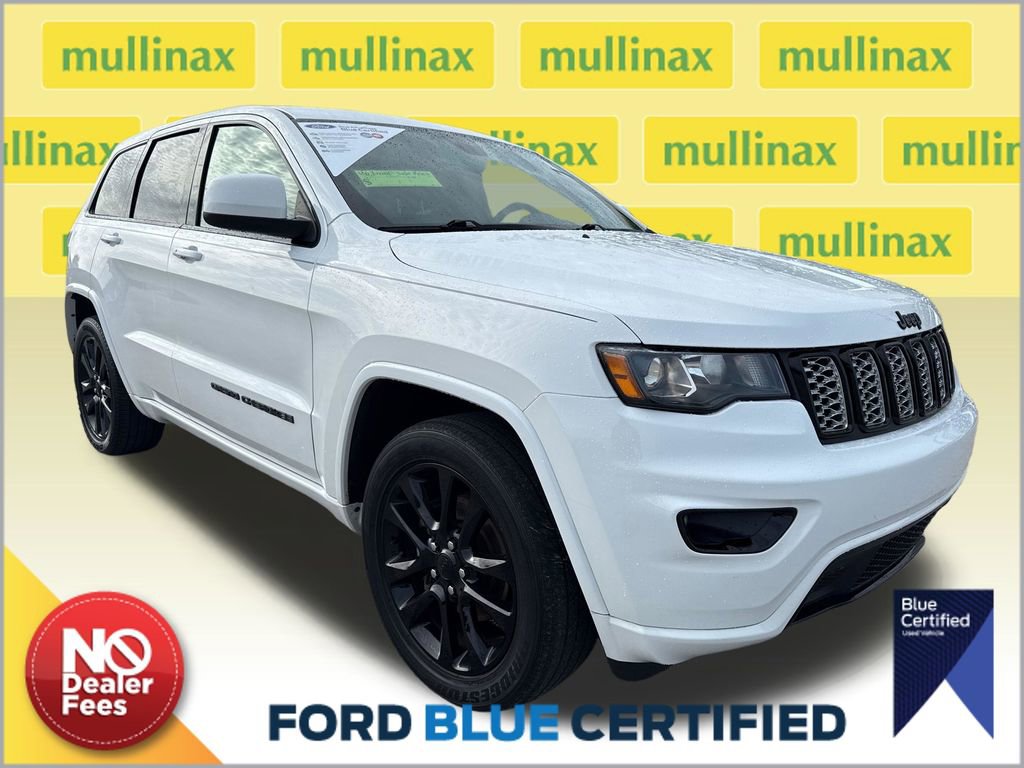 Used 2020 Jeep Grand Cherokee Altitude RWD image 1