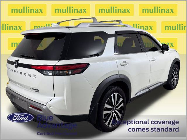 Used 2023 Nissan Pathfinder Platinum AWD/4WD image 4