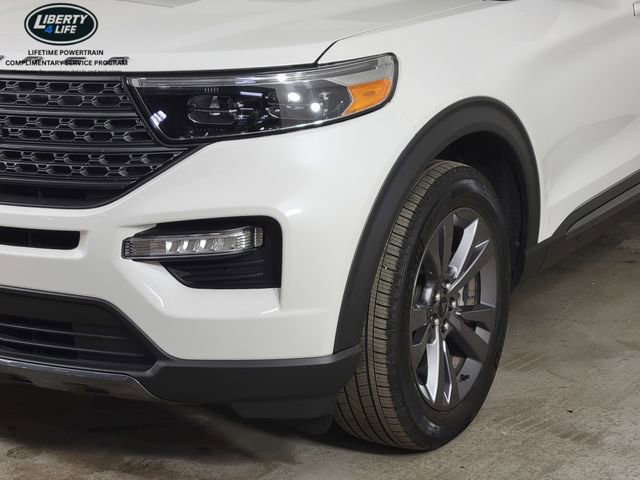 Certified 2024 Ford Explorer XLT w/ Equipment Group 202A AWD/4WD image 9