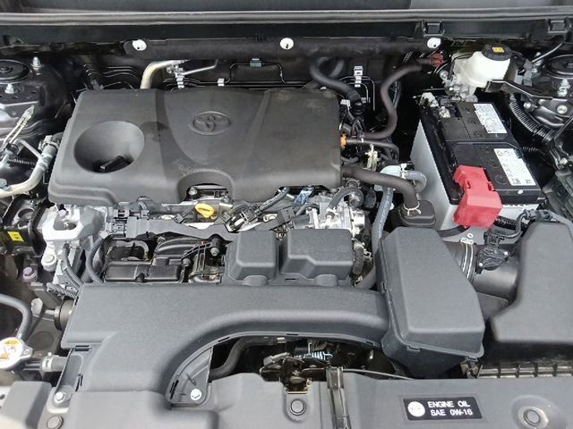 Used 2024 Toyota RAV4 LE FWD image 33