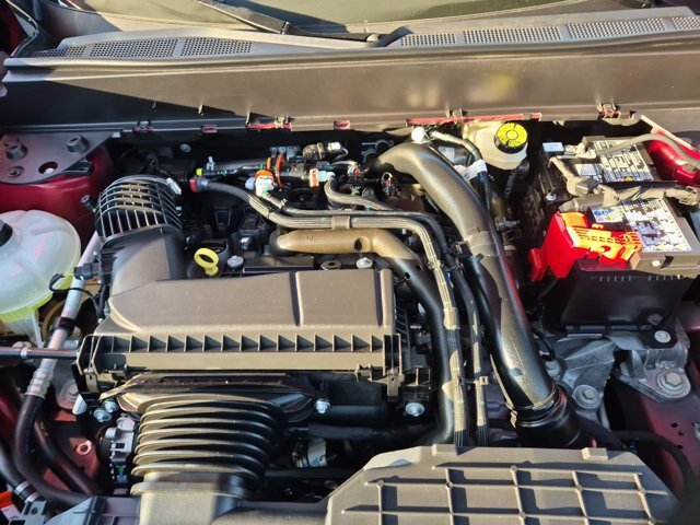 Certified 2025 Ford Maverick Lariat AWD/4WD image 37