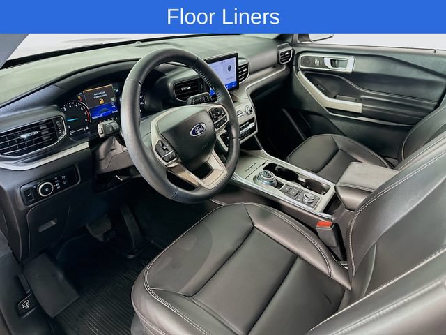 Certified 2023 Ford Explorer XLT w/ Equipment Group 202A AWD/4WD image 13