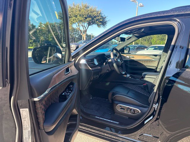 Used 2025 Jeep Grand Cherokee L Summit w/ Advanced Protech Group IV AWD/4WD image 14