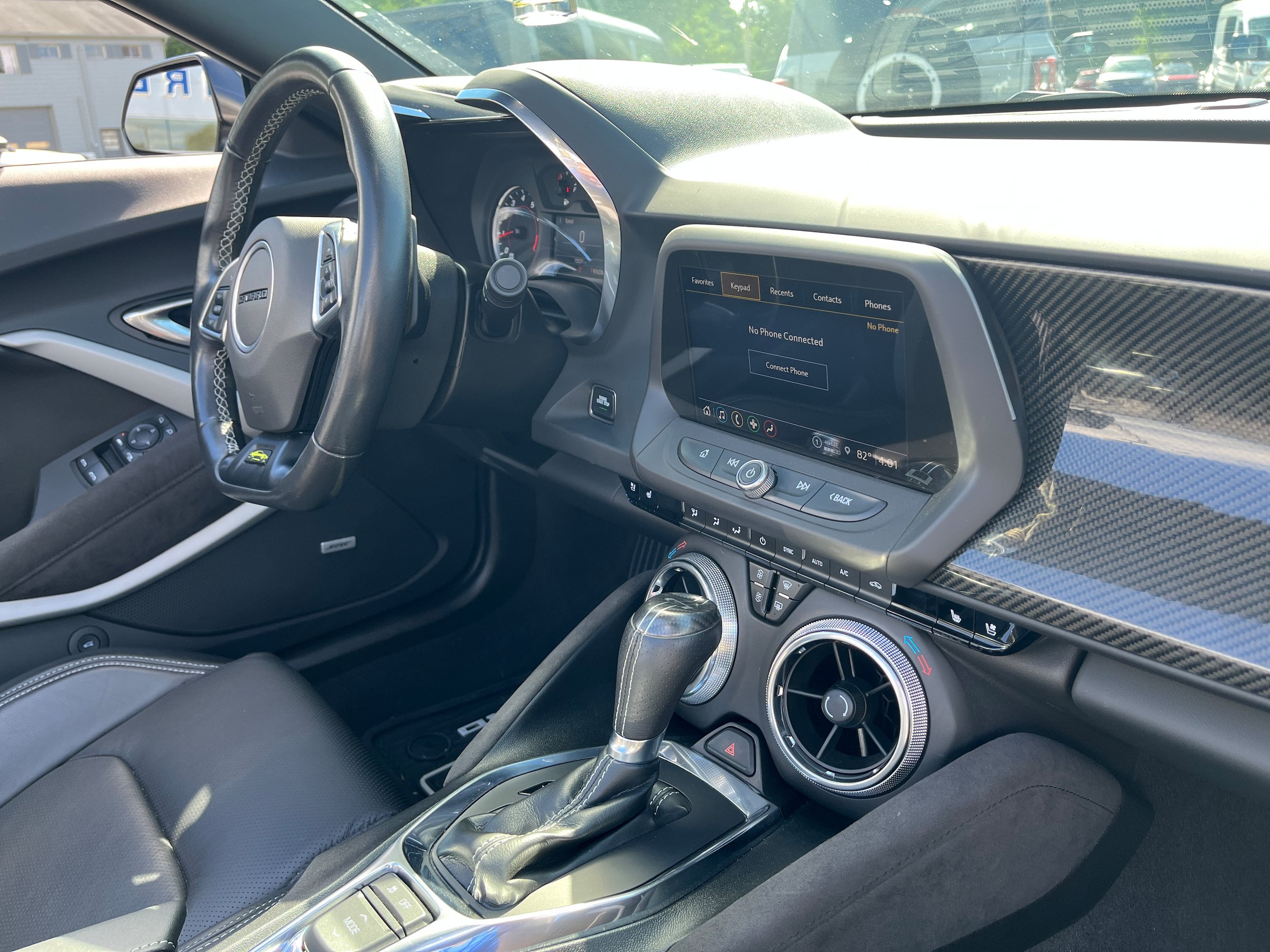 Used 2023 Chevrolet Camaro LT RWD image 14