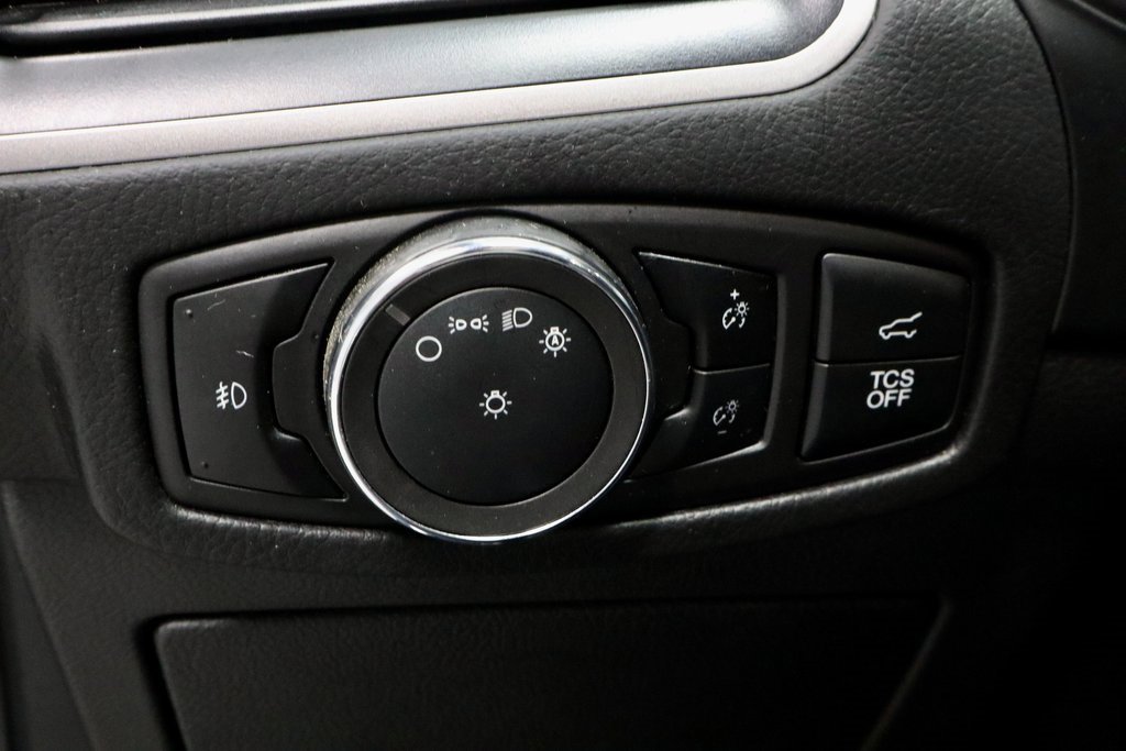 Certified 2024 Ford Edge ST-Line image 27