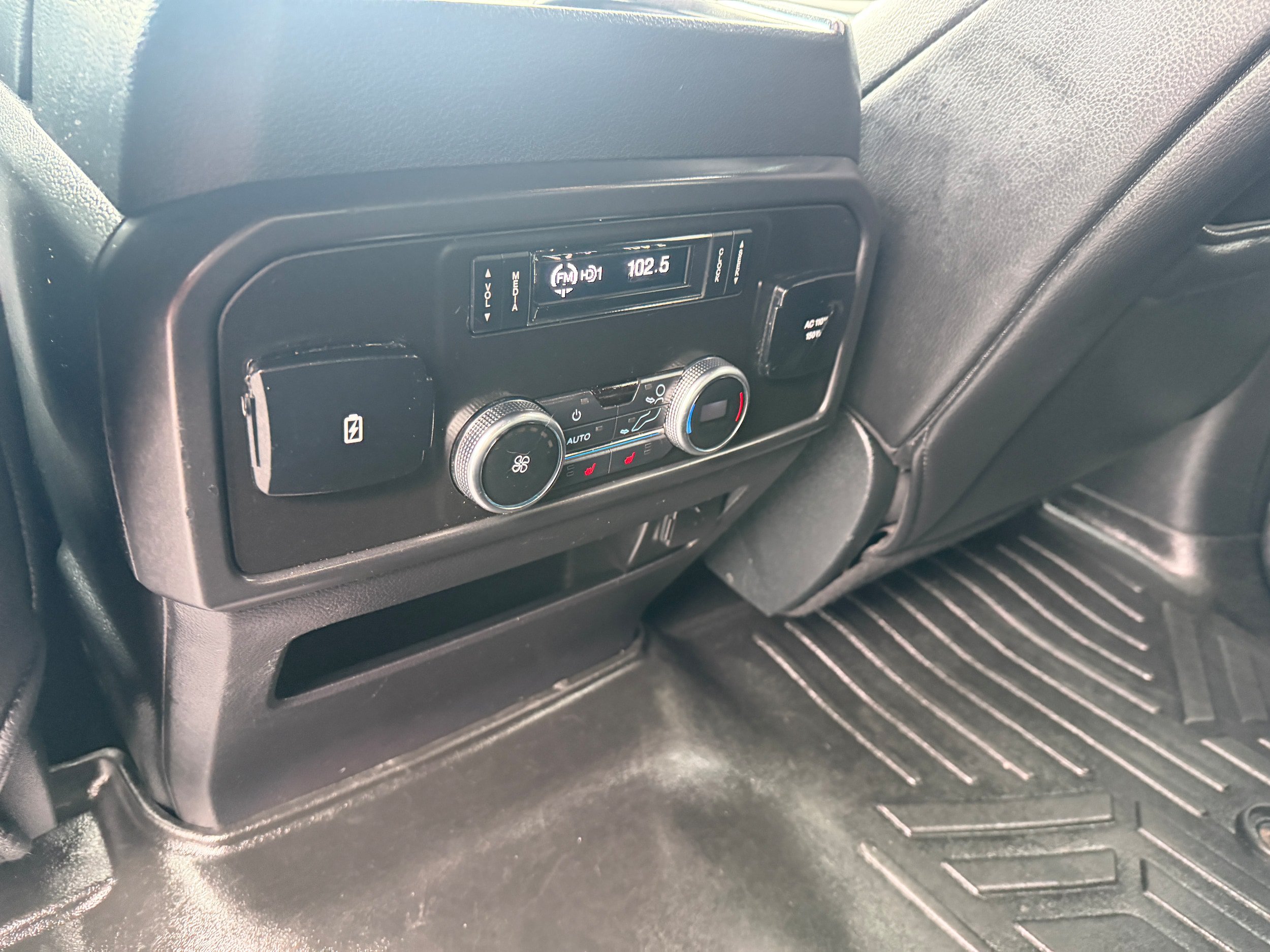 Certified 2019 Ford Expedition Max Limited w/ Driver Assistance Package AWD/4WD image 22
