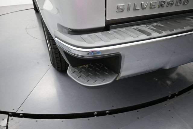 Used 2018 Chevrolet Silverado 1500 LT RWD image 28