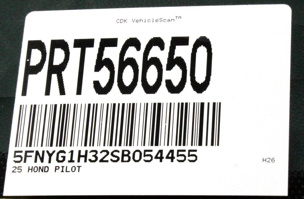 Used 2025 Honda Pilot Sport image 32