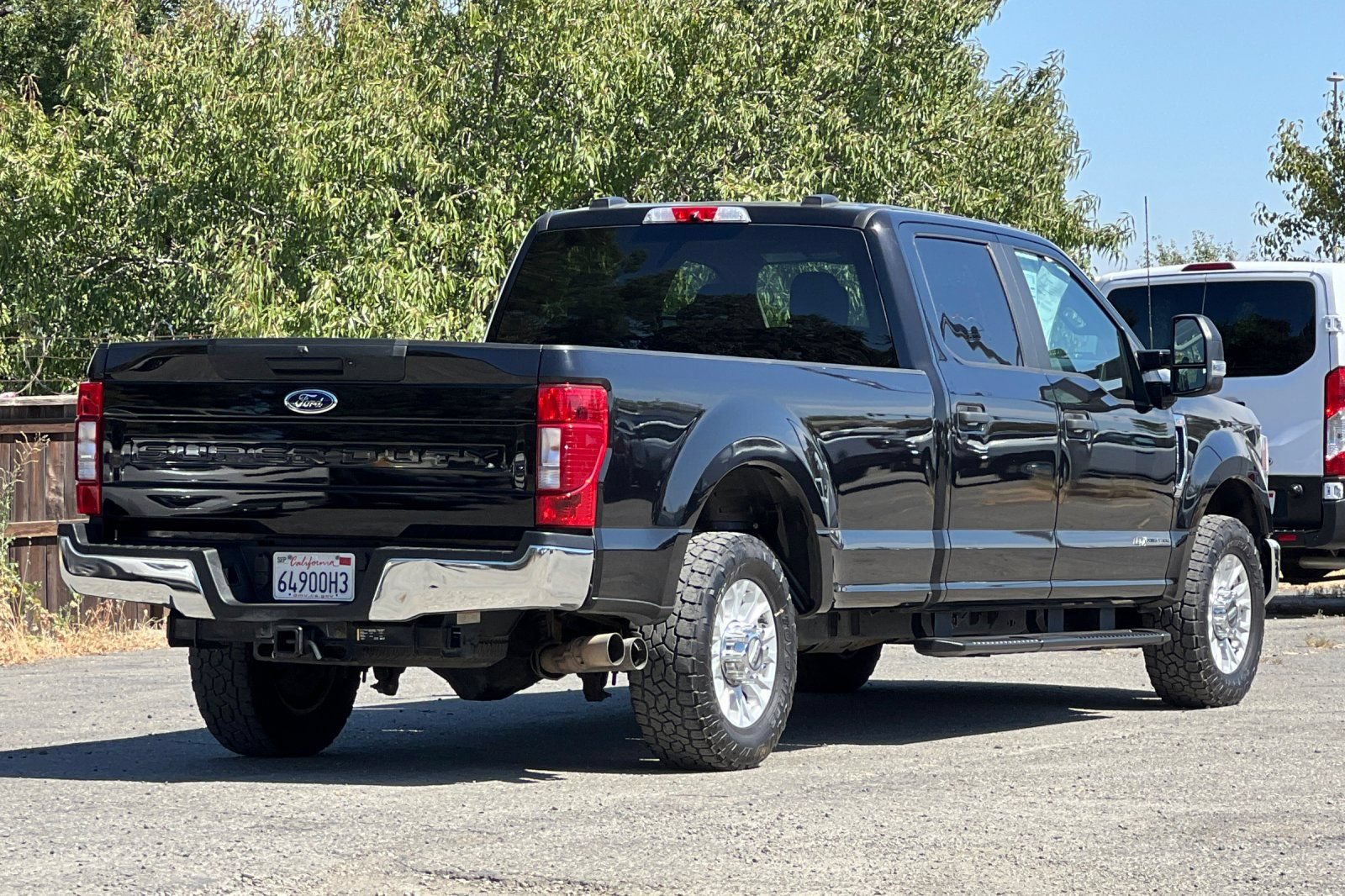 Certified 2022 Ford F250 XL w/ STX Appearance Package RWD image 4