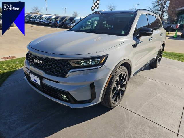 Used 2023 Kia Sorento SX