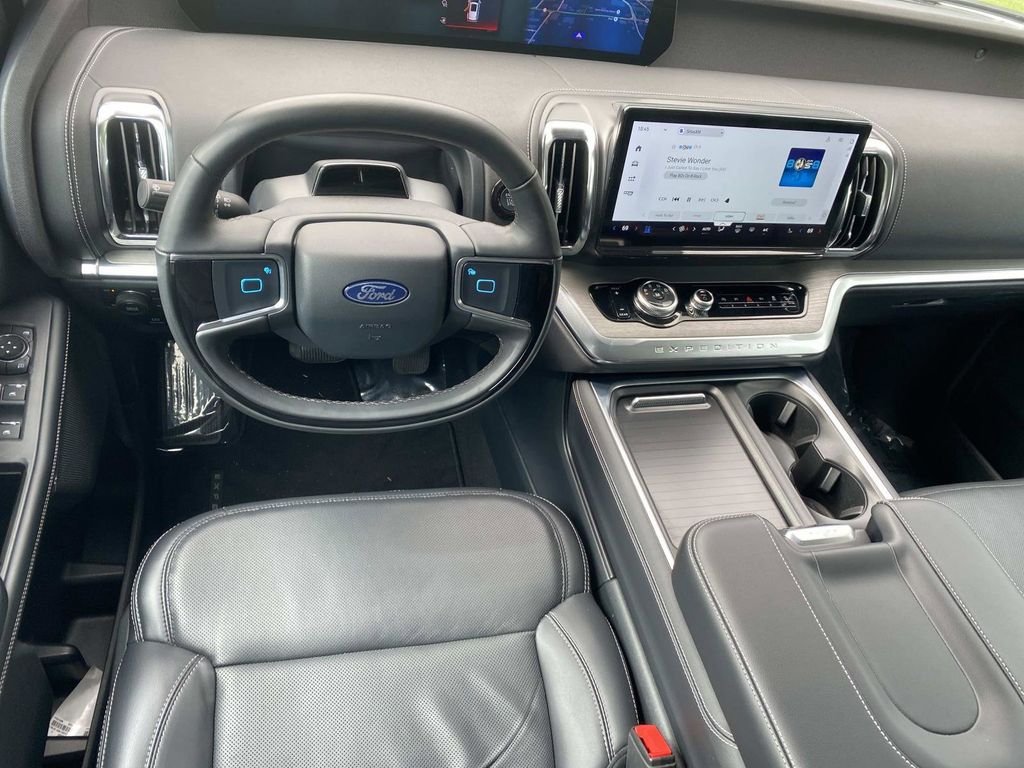 Certified 2025 Ford Expedition Max Platinum AWD/4WD image 18