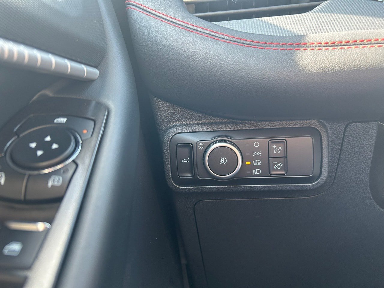 Certified 2026 Ford Explorer ST-Line AWD/4WD image 15