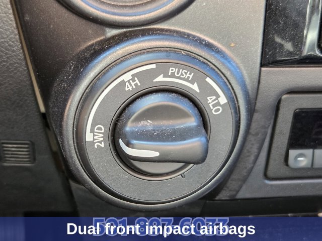 Used 2024 Nissan Titan PRO-4X w/ Pro-4x Convenience Package AWD/4WD image 32