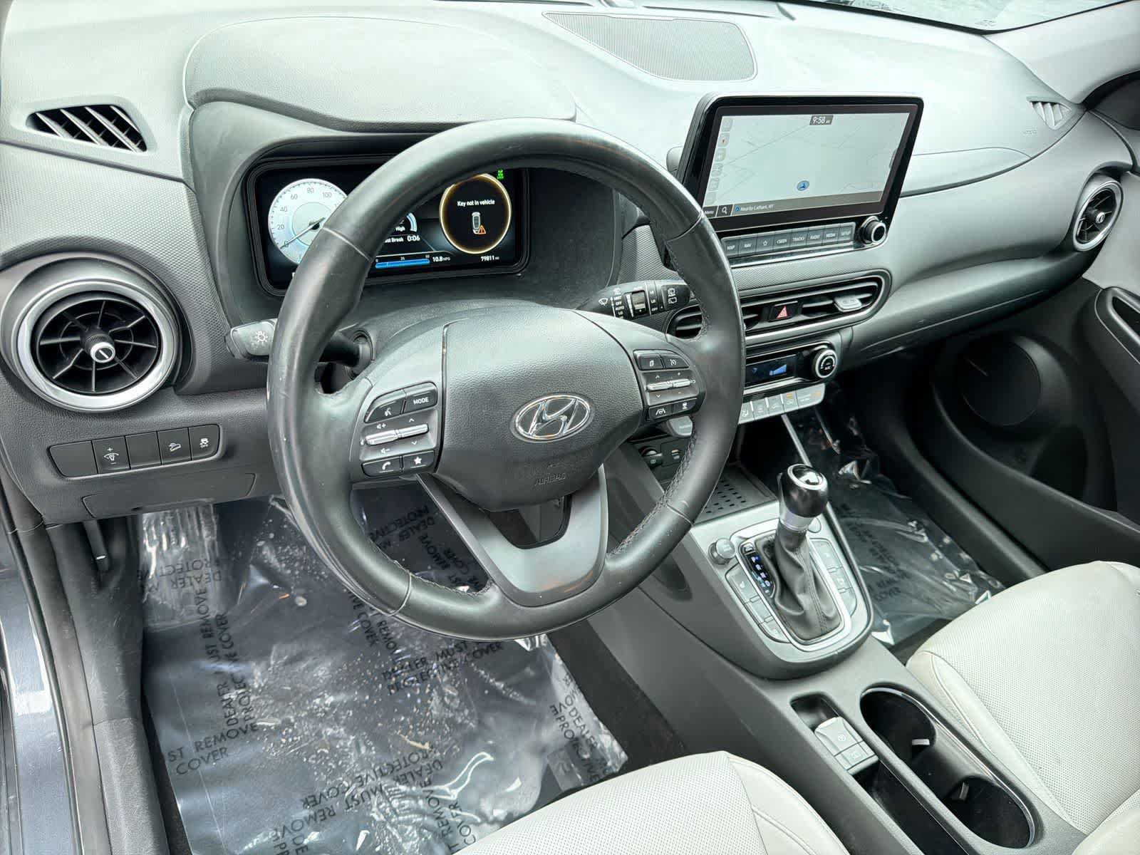 Used 2022 Hyundai Kona Limited w/ Cargo Package AWD/4WD image 10