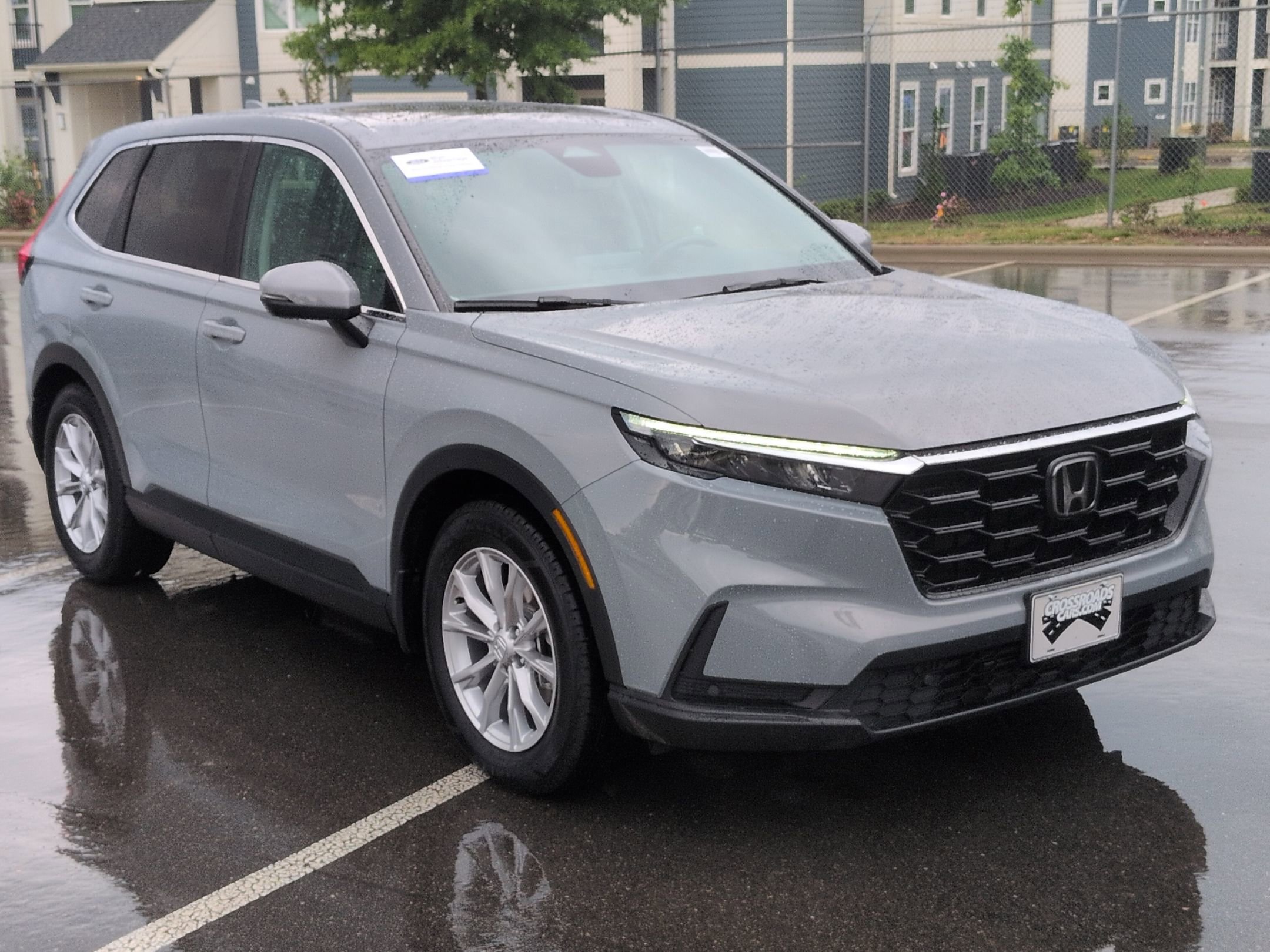 Used 2025 Honda CR-V EX-L image 2