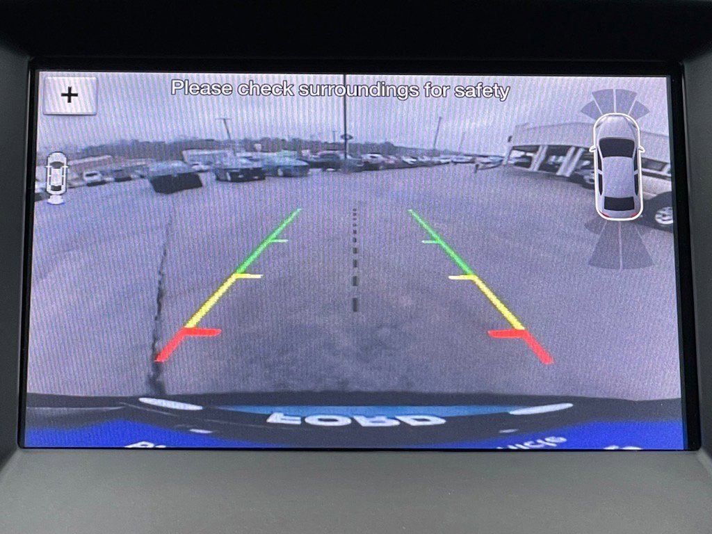 Certified 2019 Ford Edge Titanium w/ Equipment Group 301A image 21