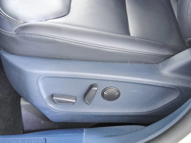 Certified 2024 Ford Maverick Lariat w/ Black Appearance Package AWD/4WD image 23