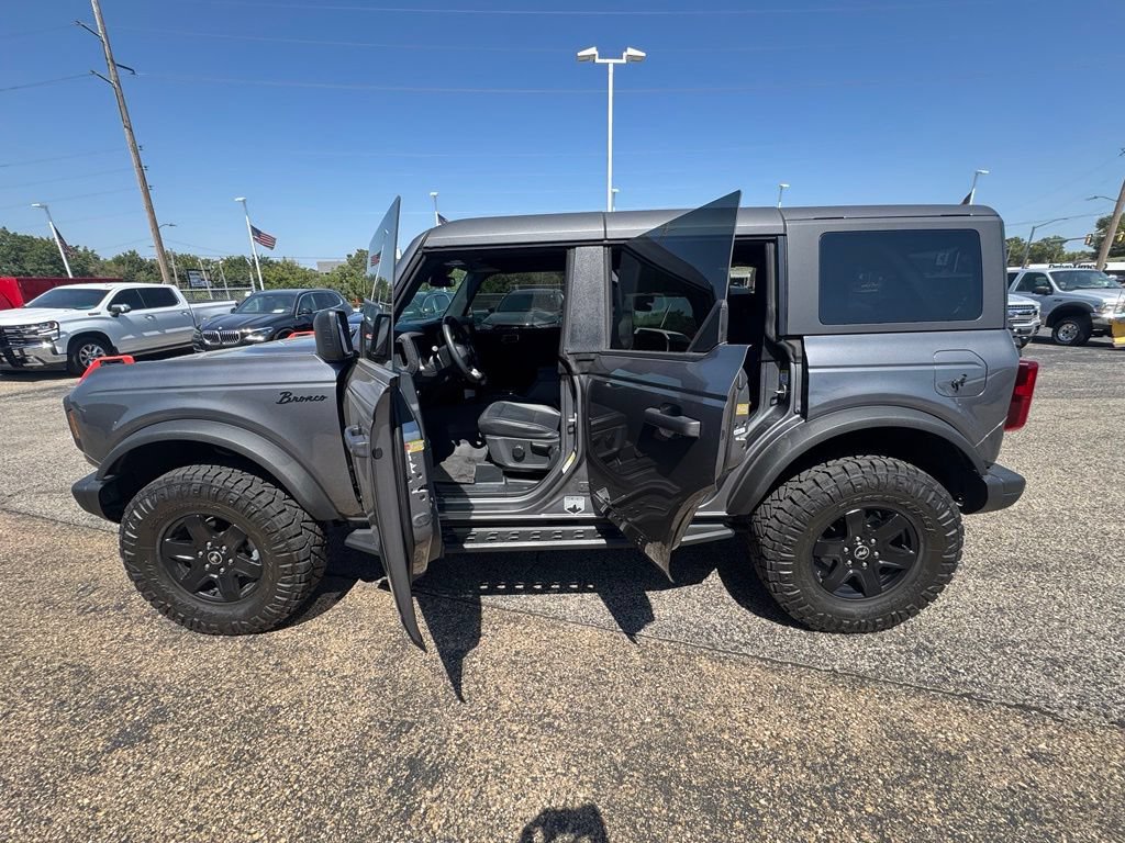 Certified 2025 Ford Bronco Big Bend w/ Black Diamond Package AWD/4WD image 4