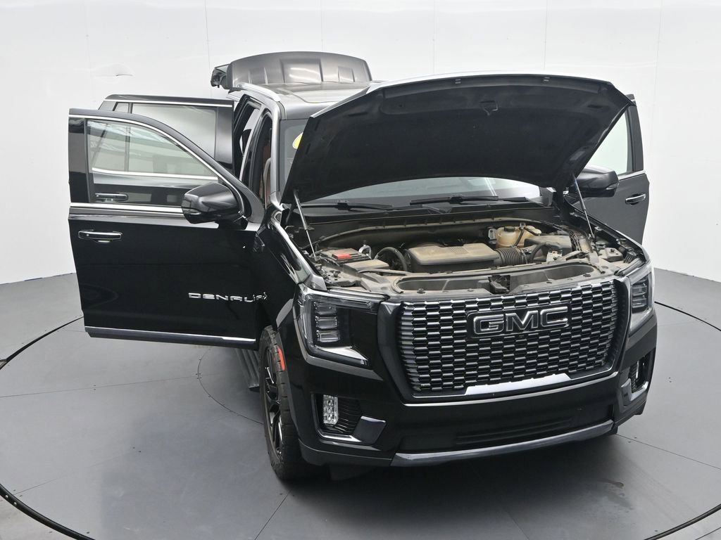 Used 2023 GMC Yukon Denali Ultimate AWD/4WD image 33