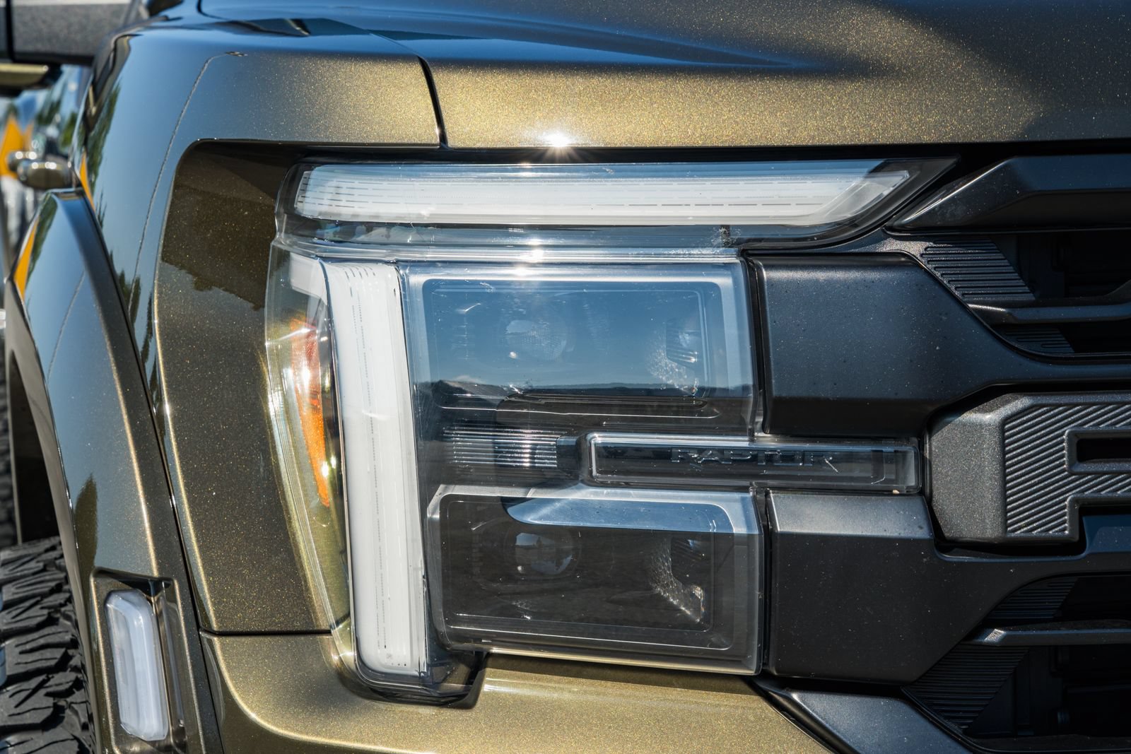 Certified 2024 Ford F150 Raptor AWD/4WD image 14