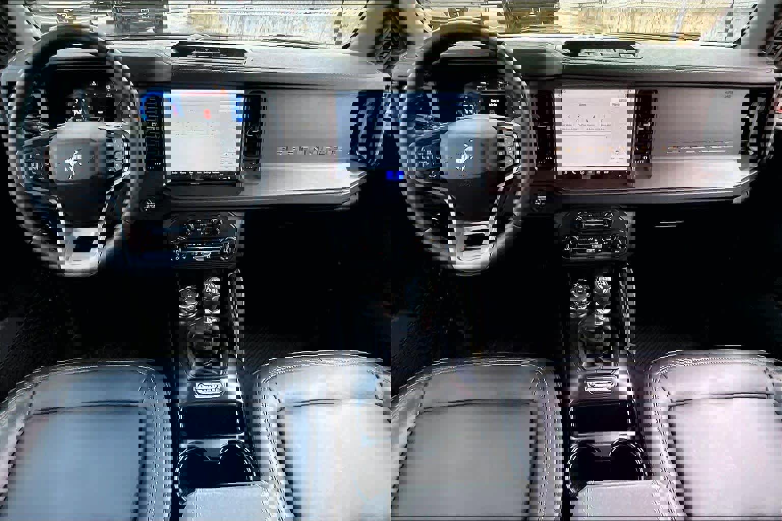 Certified 2025 Ford Bronco Badlands w/ Sasquatch Package image 17