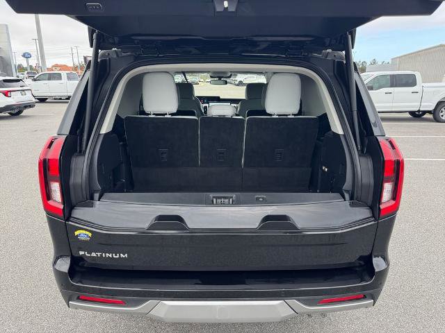 Certified 2025 Ford Expedition Platinum AWD/4WD image 18