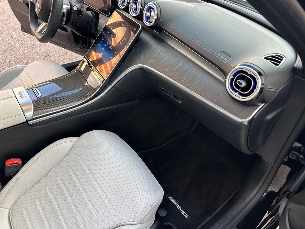 Used 2022 Mercedes-Benz C 300 Sedan image 31