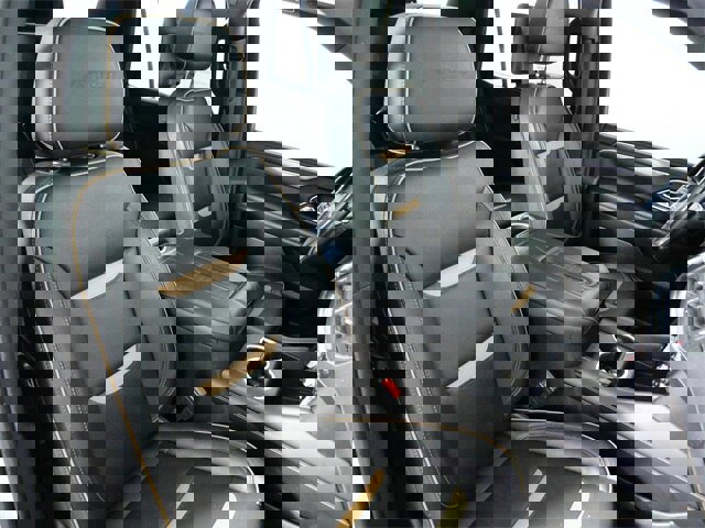 Used 2021 GMC Yukon AT4 w/ Rear Media and Nav Package image 11