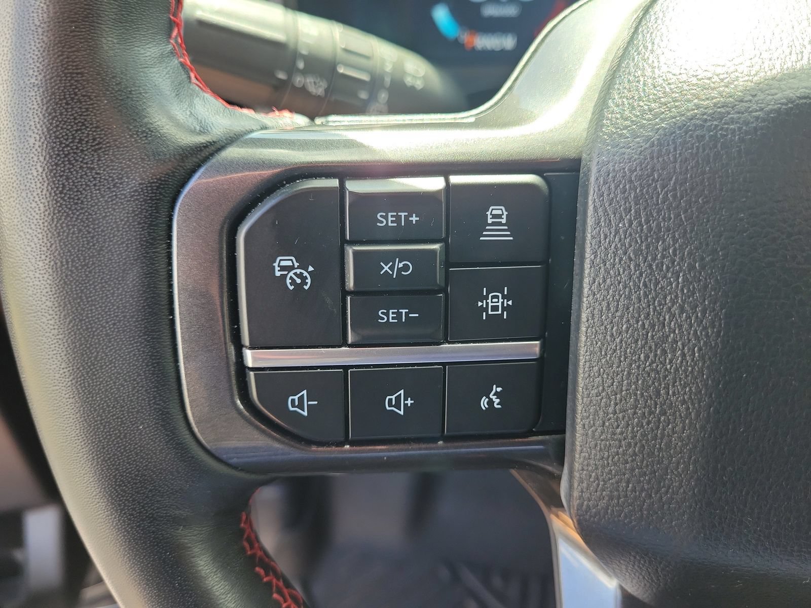 Certified 2024 Ford Expedition Limited RWD image 21