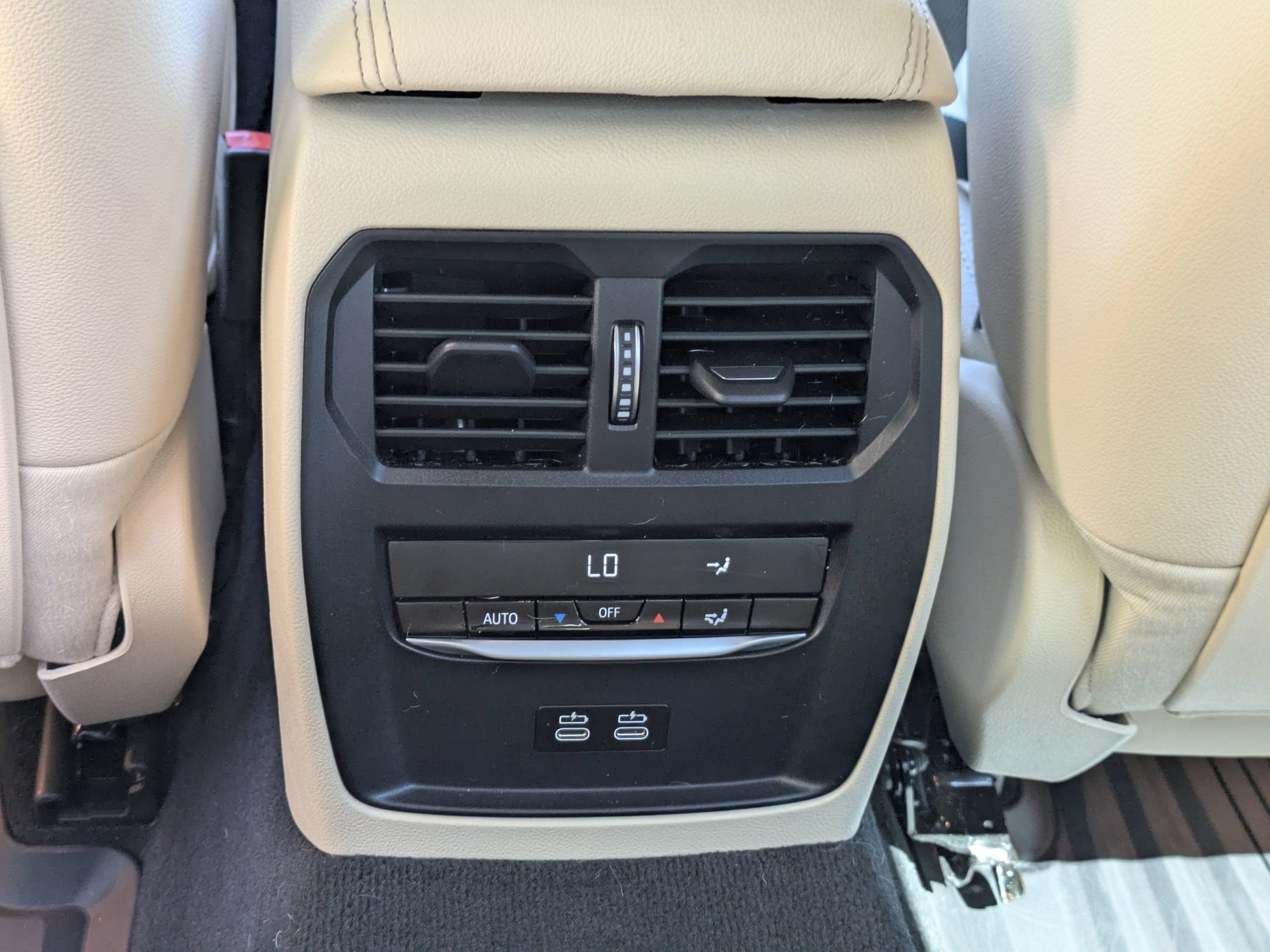 Used 2021 BMW 330i Sedan w/ Premium Package RWD image 29
